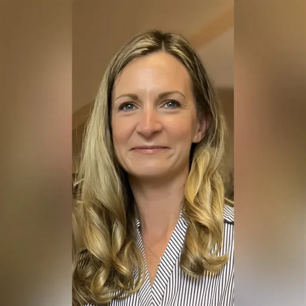 Jana Gbúrová - najlacnejšie zakladanie s.r.o.